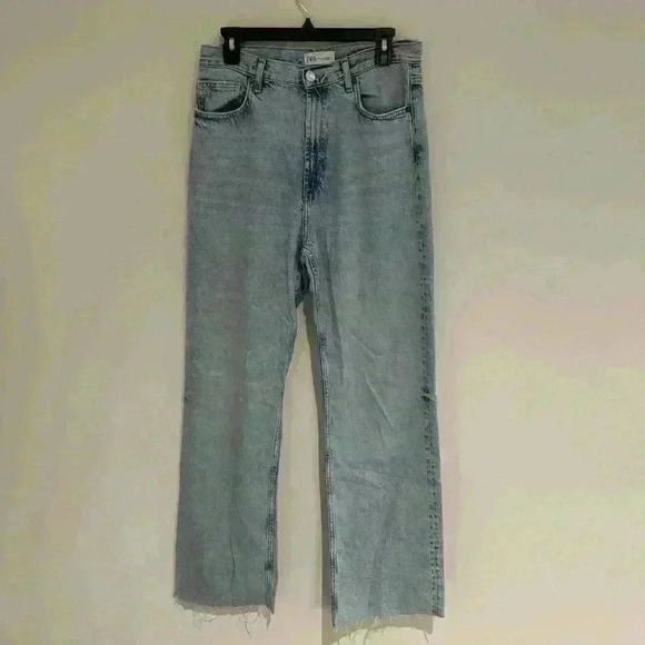 Zara Light Blue Wash Jean Size US 8 Like New - Picture 1 of 1